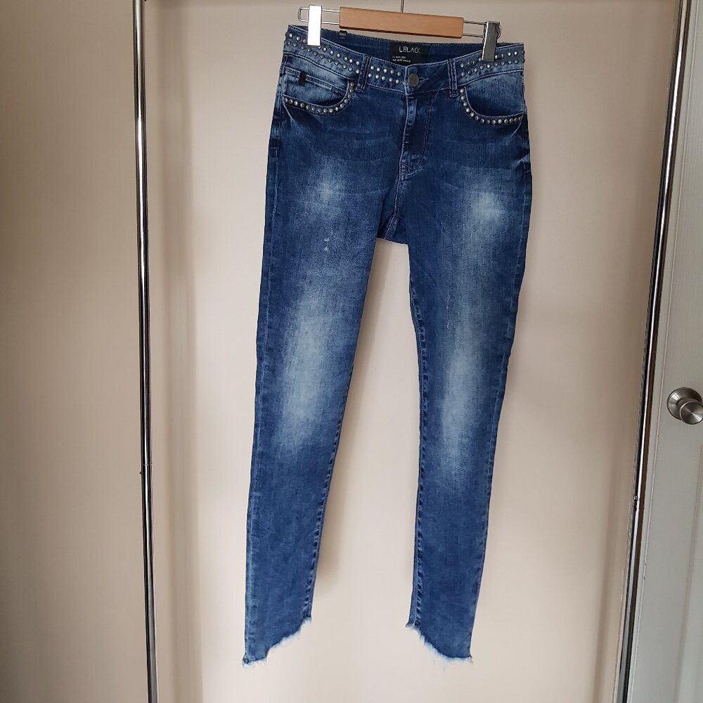 LBlack mid-rise studded waist skinny jeans